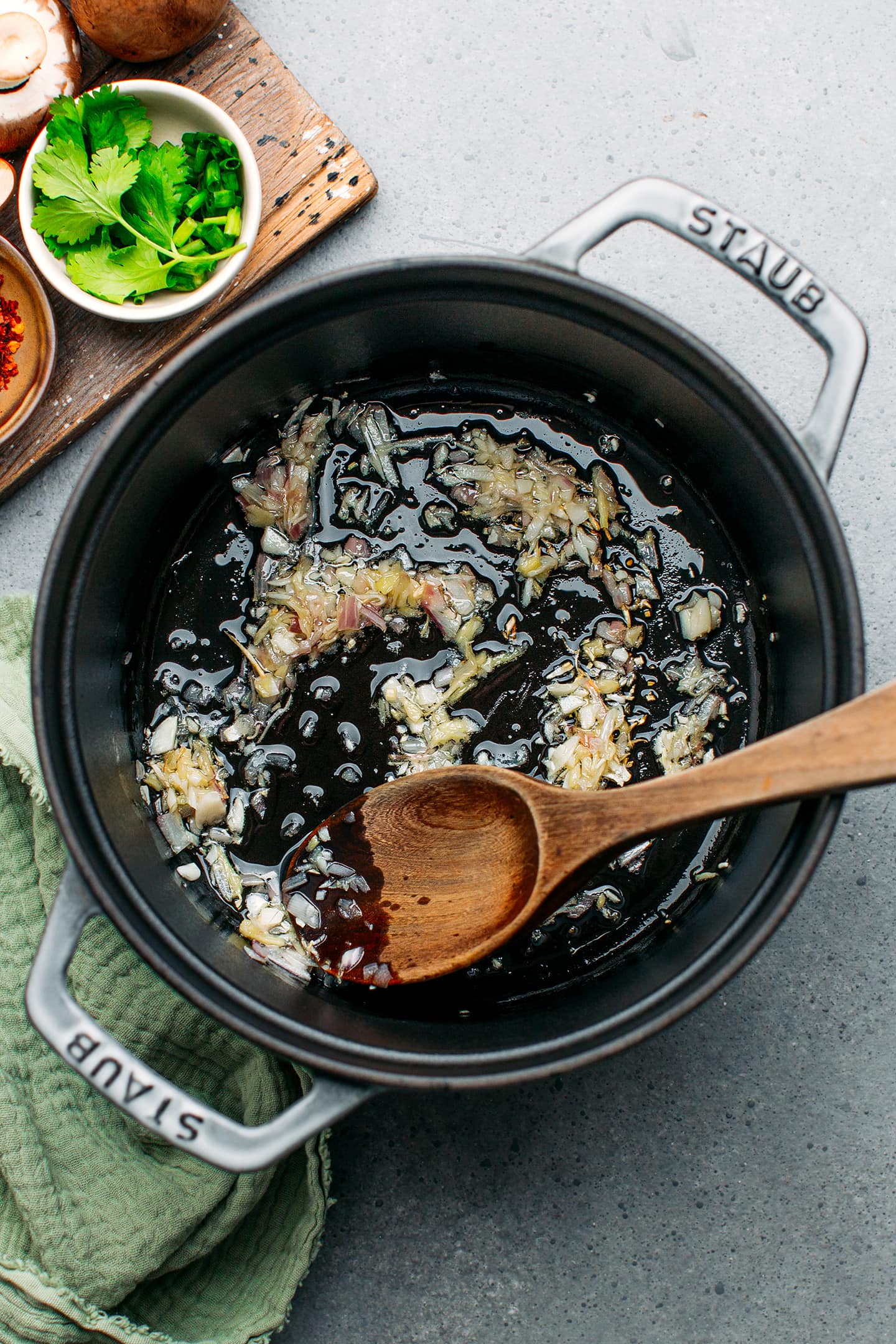 Vegan Kimchi Noodle Soup