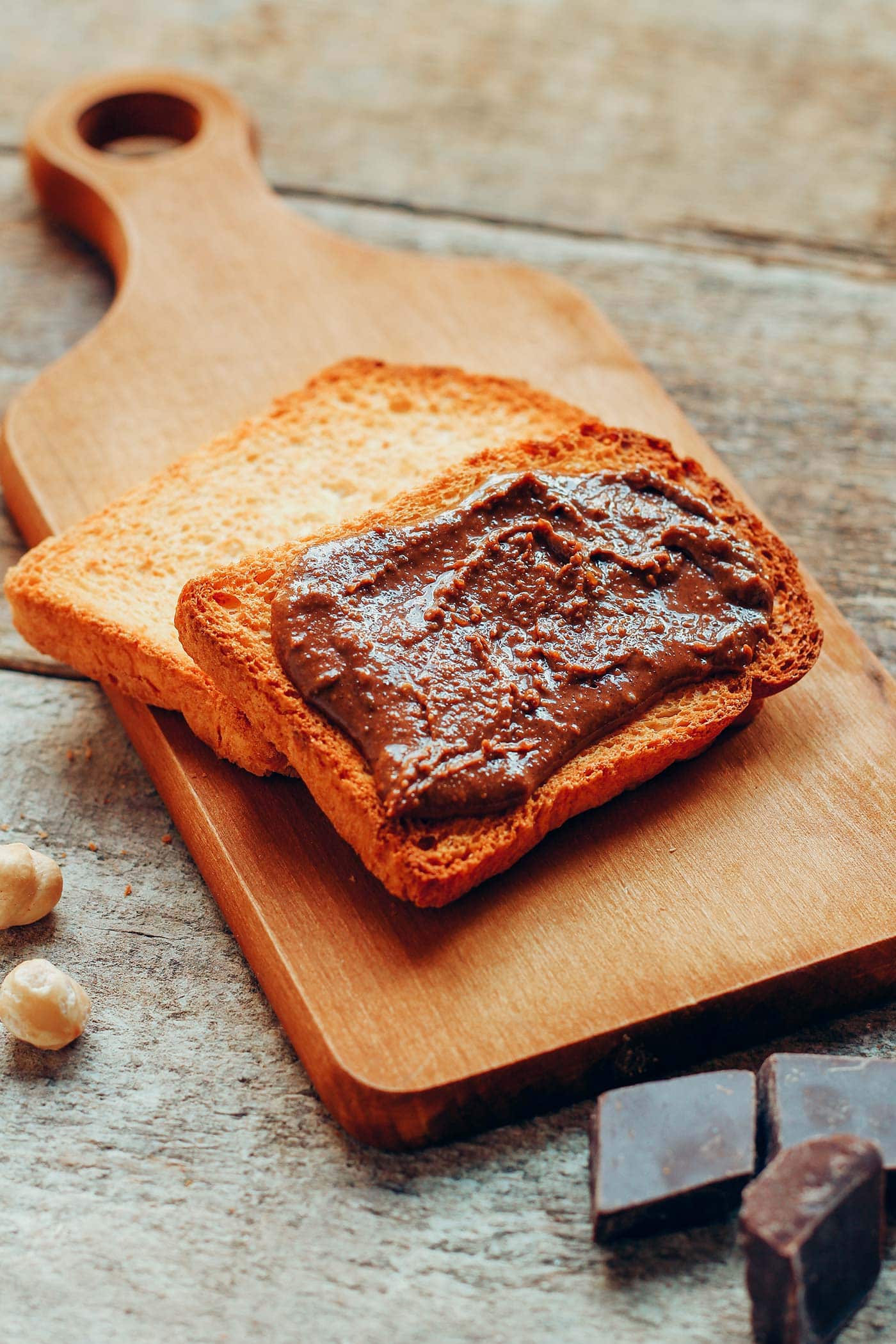 Crunchy Praline Chocolate Spread