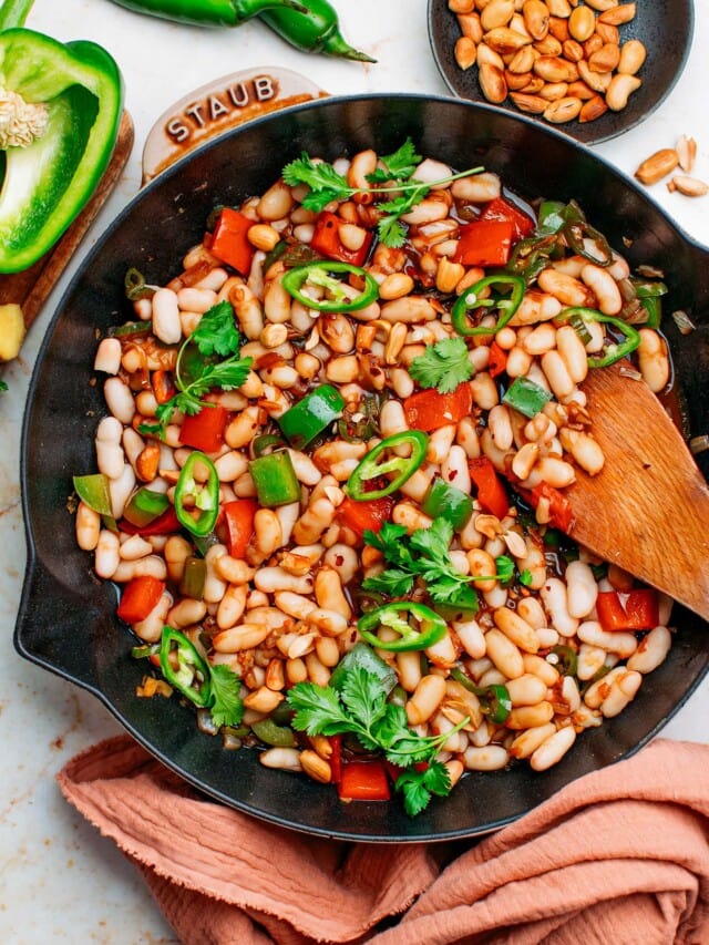 Kung Pao White Beans Skillet