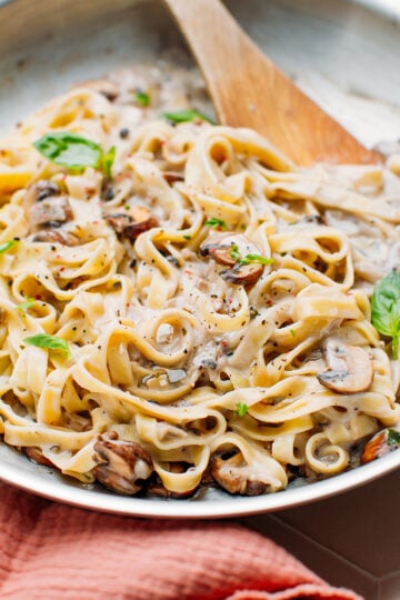 Mushroom Pasta with Creamy Peppercorn Sauce - Full of Plants