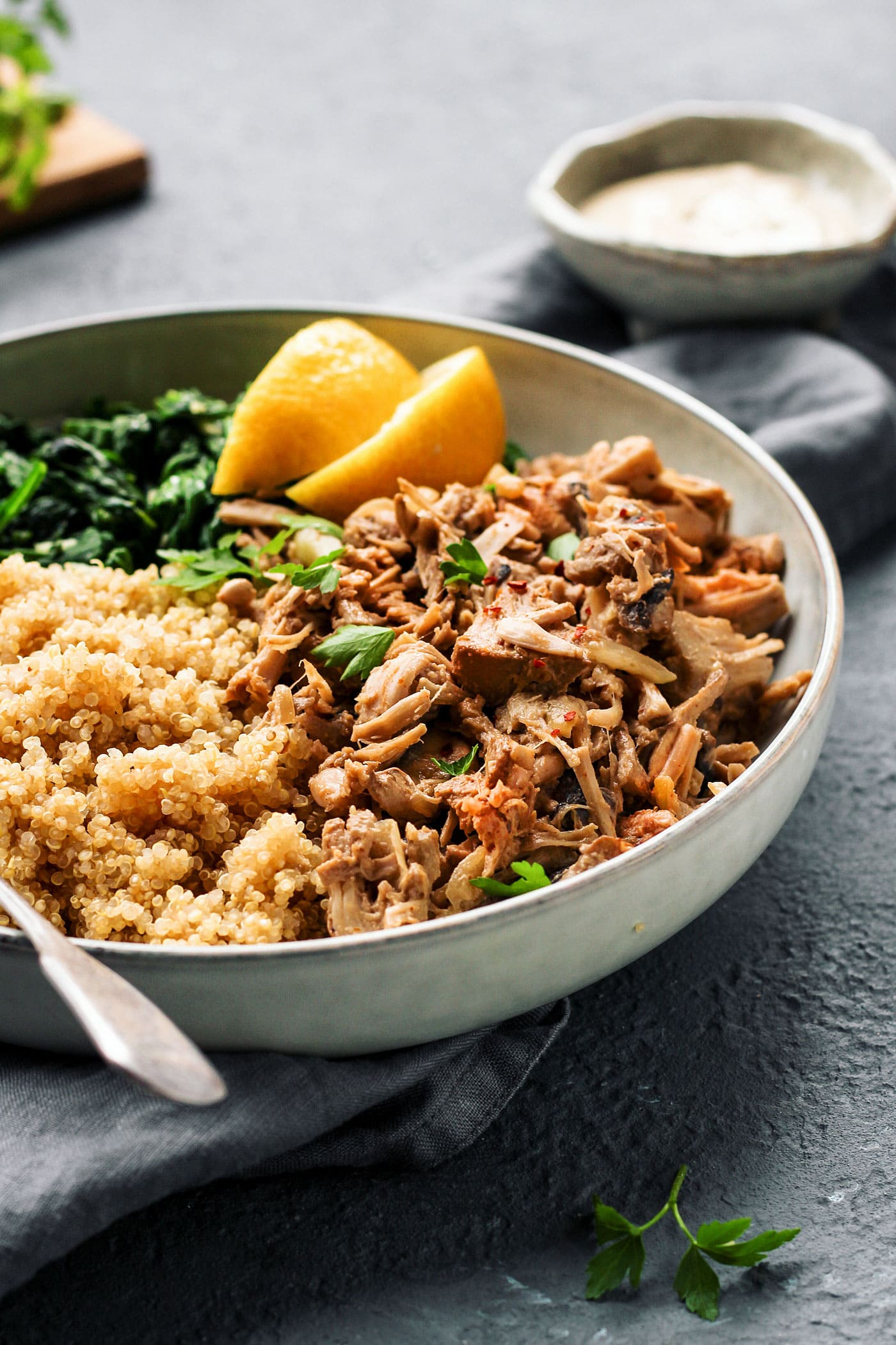 Easy Jackfruit Chicken Quinoa Bowls