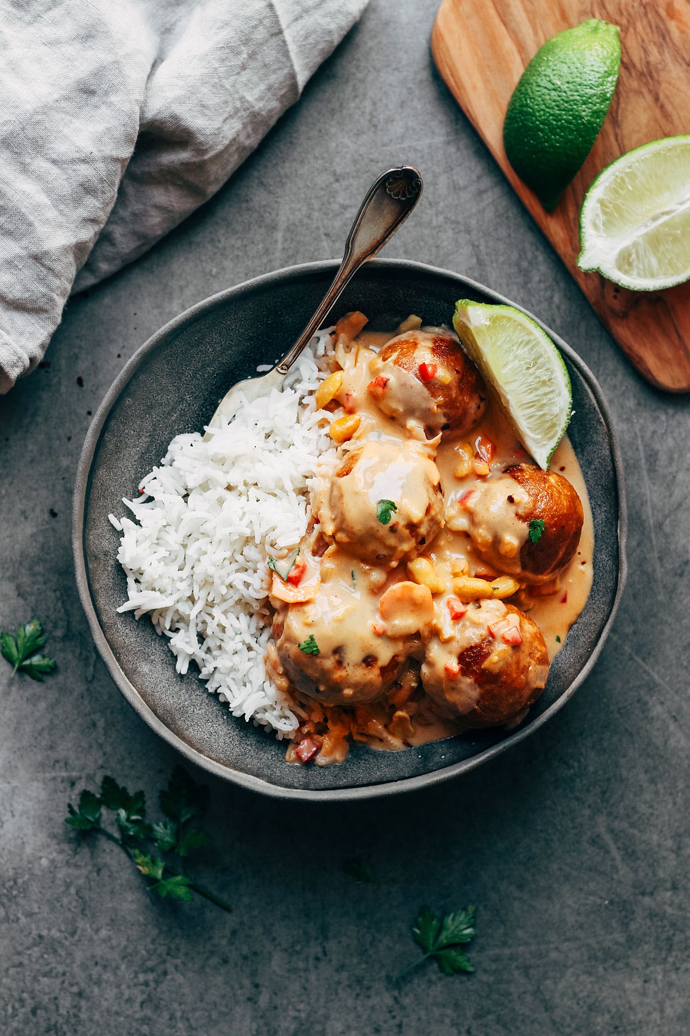 Fonio Balls in African Peanut Sauce (Vegan)