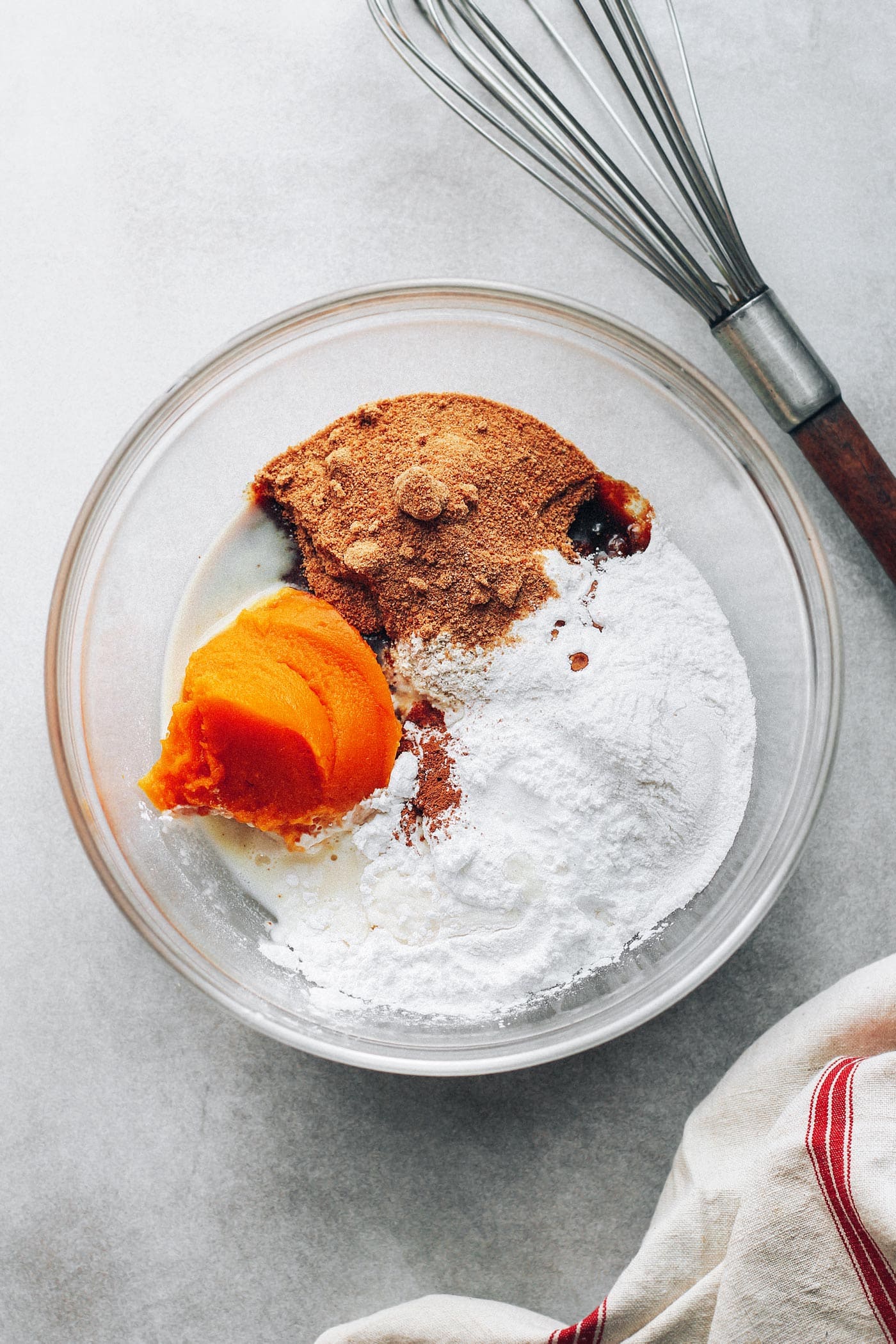 Pumpkin Chai Whoopie Pies