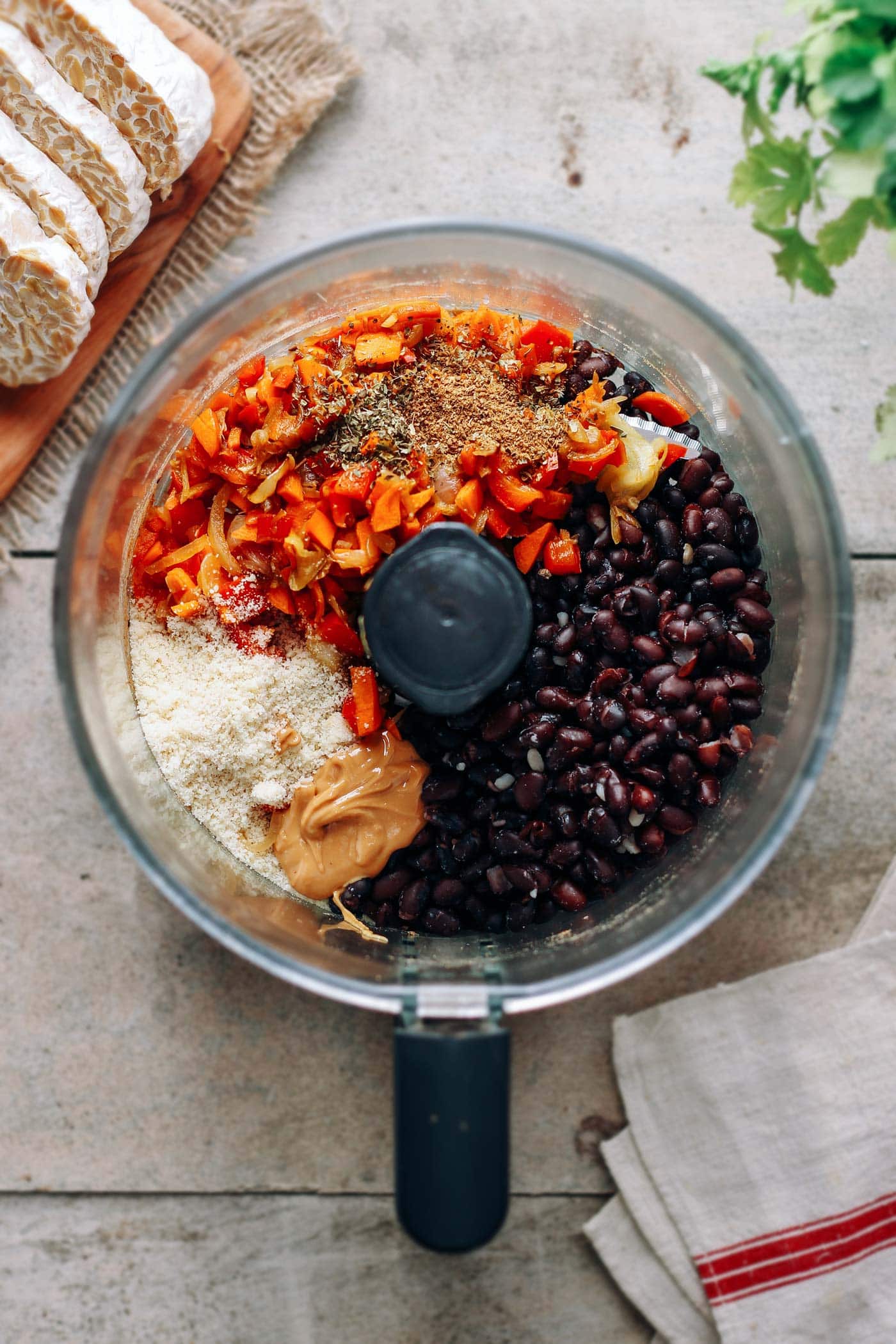 Smoky Tempeh Black Bean Burgers