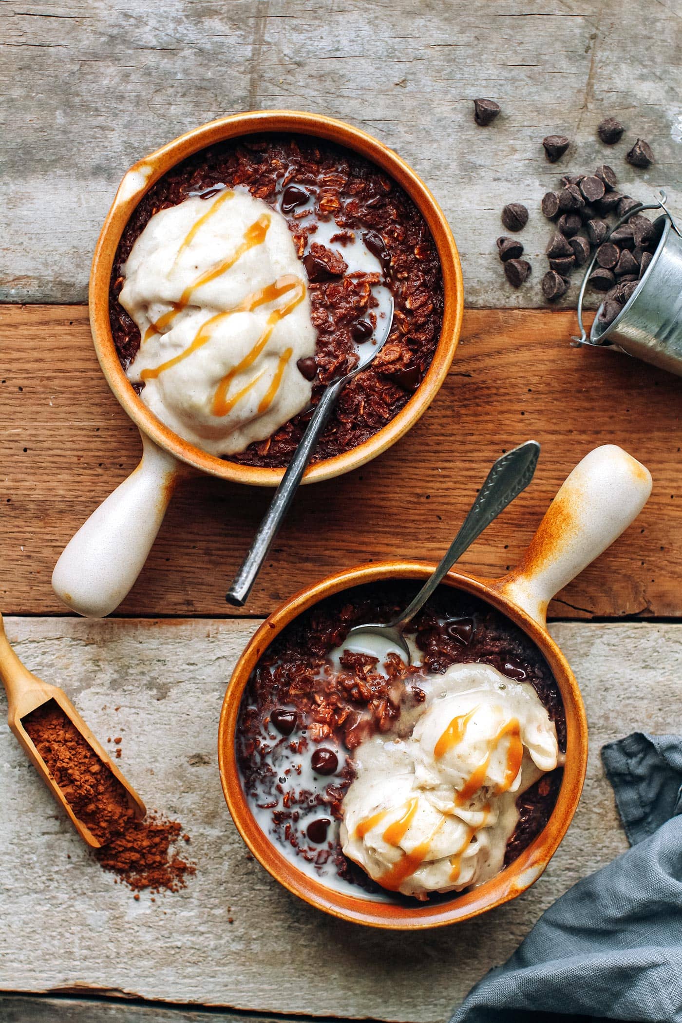 Brownie Oatmeal with Banana Ice cream (Hot & Cold!)