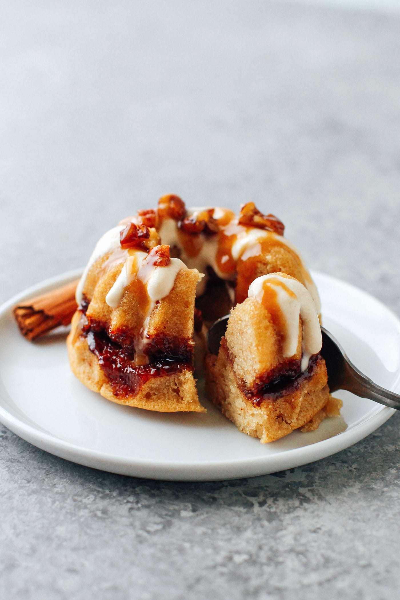 Cinnamon Swirl Mini Fluted Cake - GoodCook