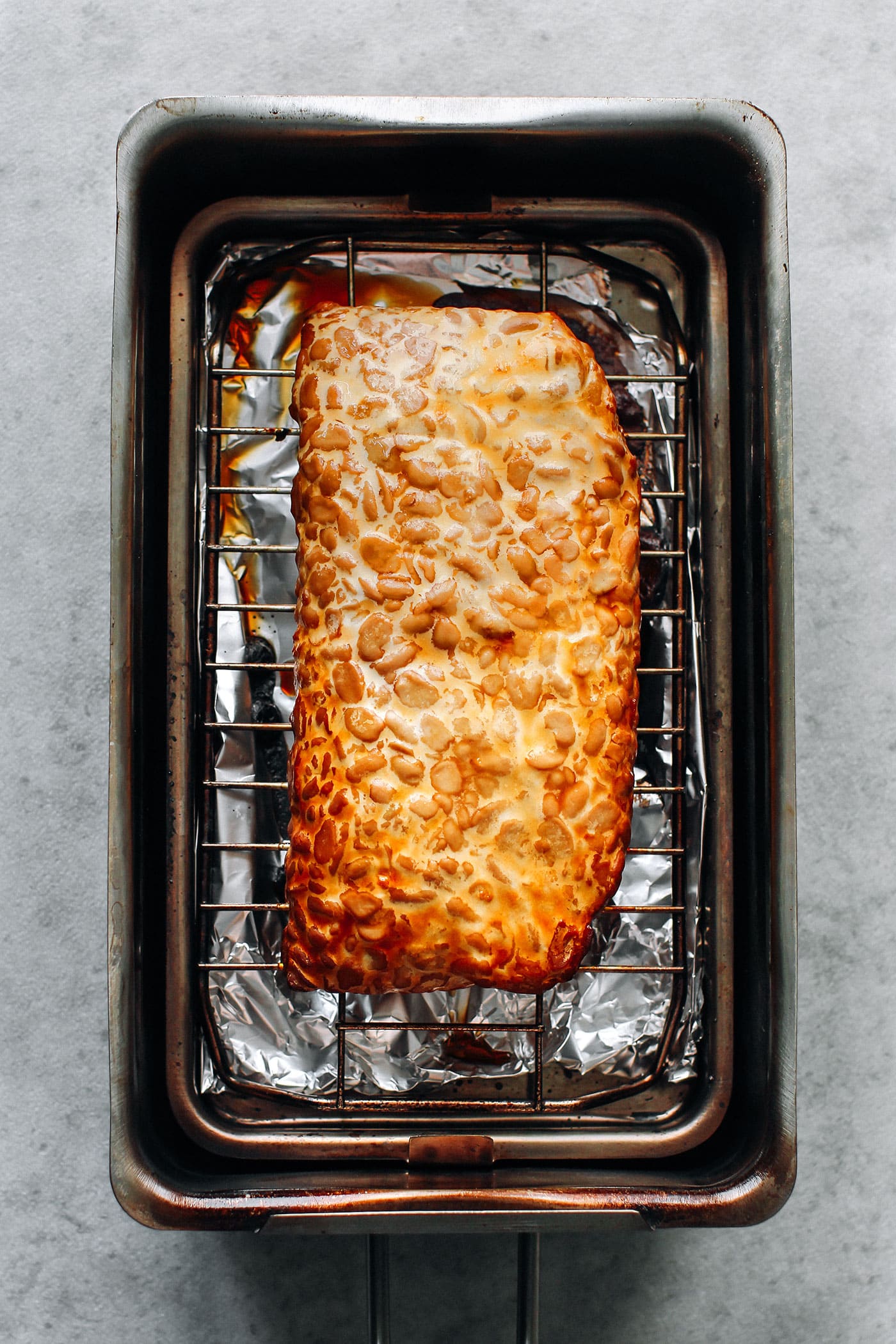 Smoked & Grilled Tempeh (Tempeh Bacon!)