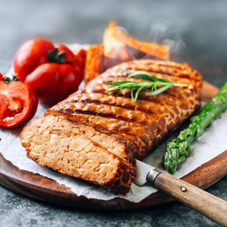 Smoked & Grilled Tempeh (Tempeh Bacon!)