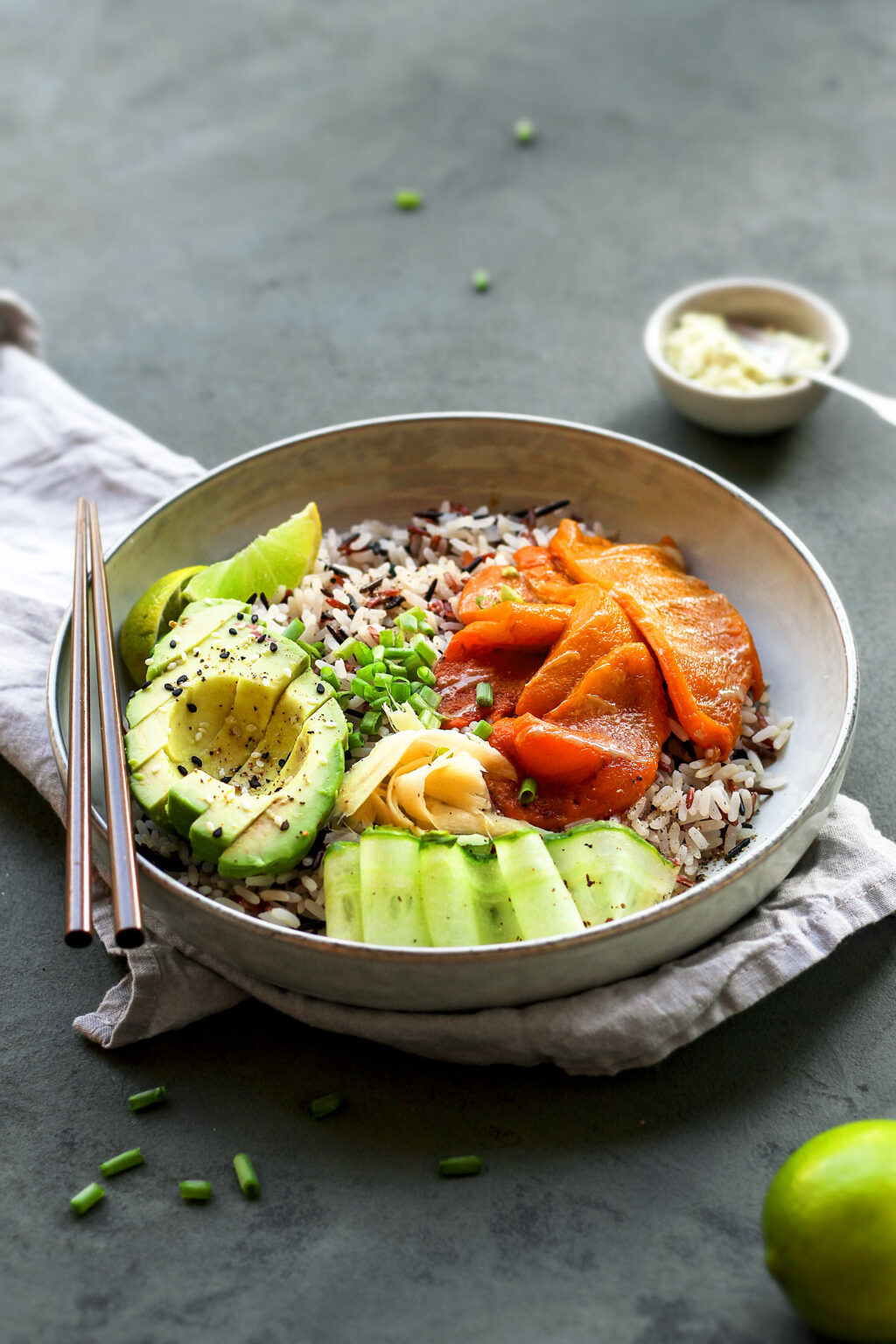 sushi-bowls-with-vegan-smoked-salmon-full-of-plants