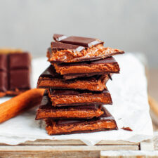 Vanilla Chai Cashew Butter Chocolate Bars