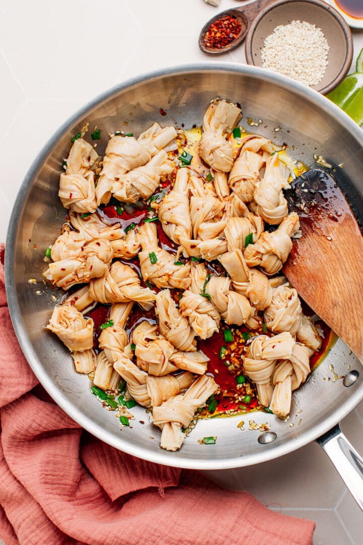 Bean Curd Knots in Spicy Chili Oil