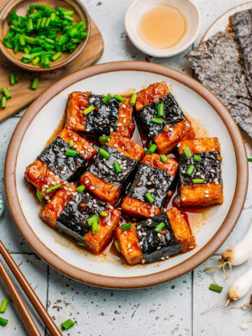 Spicy Seaweed Tofu Rolls