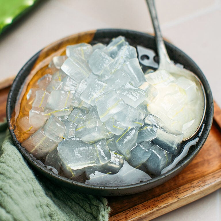 How to Prepare Aloe Vera Jelly