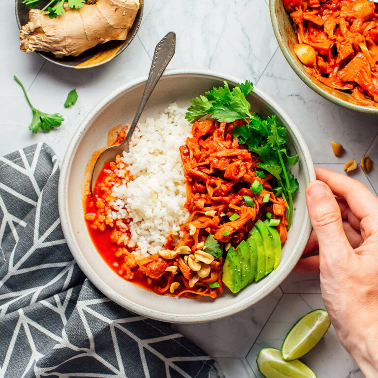 Easy Gochujang Jackfruit