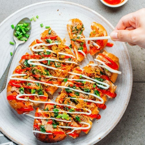 Spicy Vietnamese Grilled Bread (Vegan)