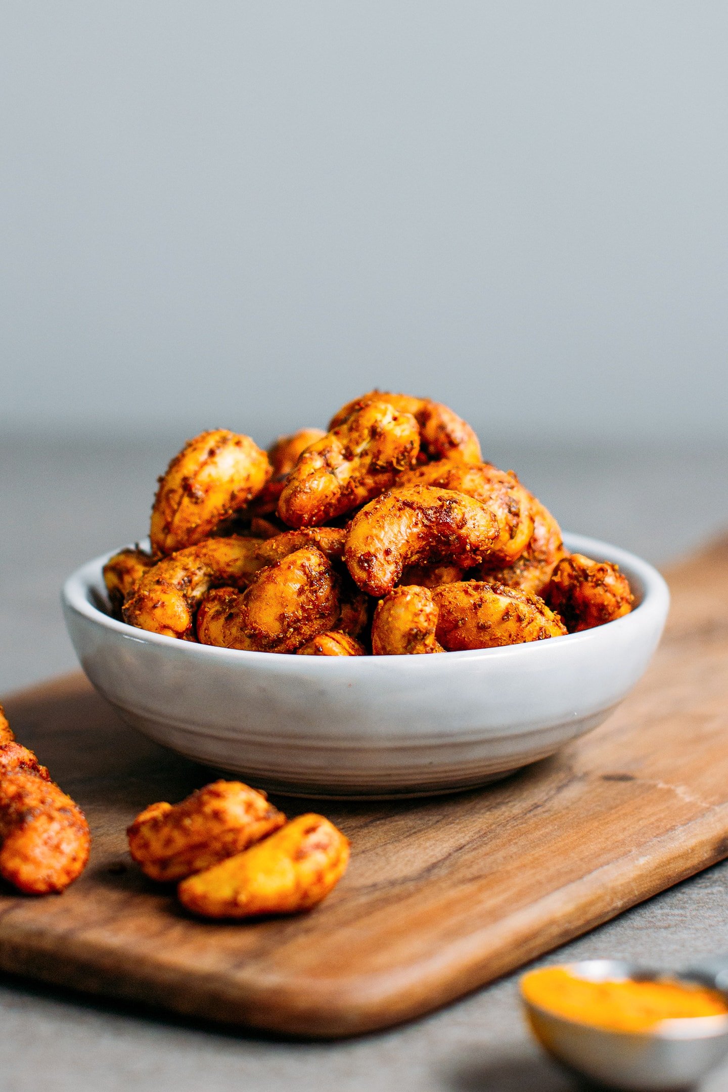 Easy Curried Roasted Cashews