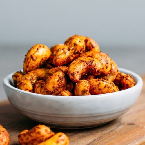 Easy Curried Roasted Cashews