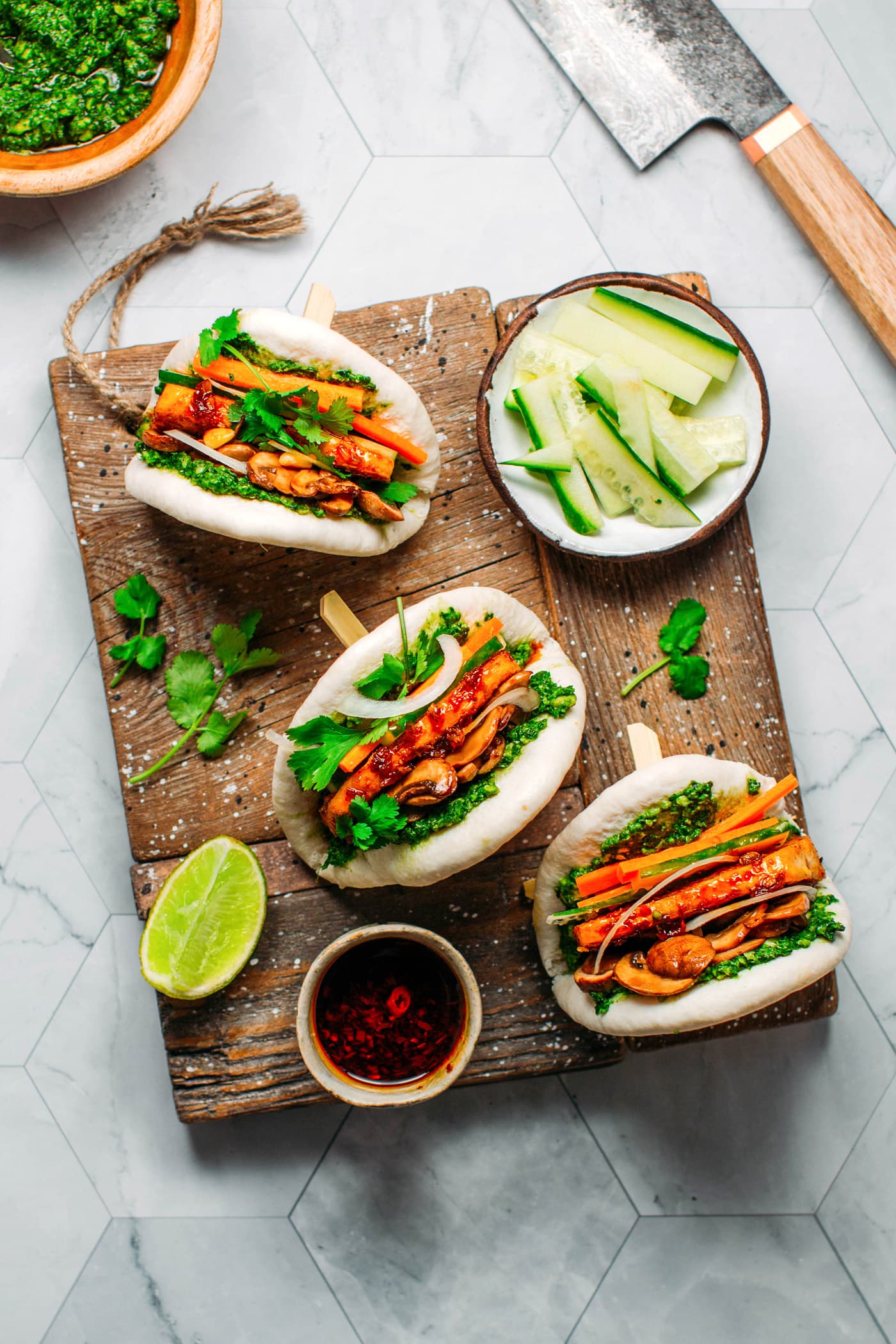 Sate Tofu Bao with Kale Pesto