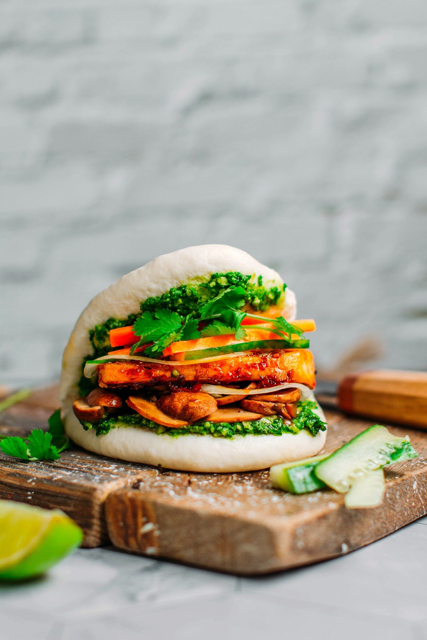 Sate Tofu Bao with Kale Pesto