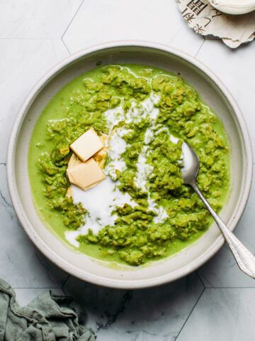 Instant Pot Matcha Oatmeal