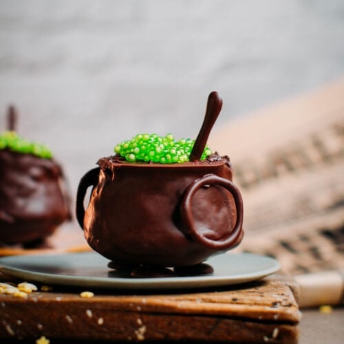 Vegan Cauldron Cakes