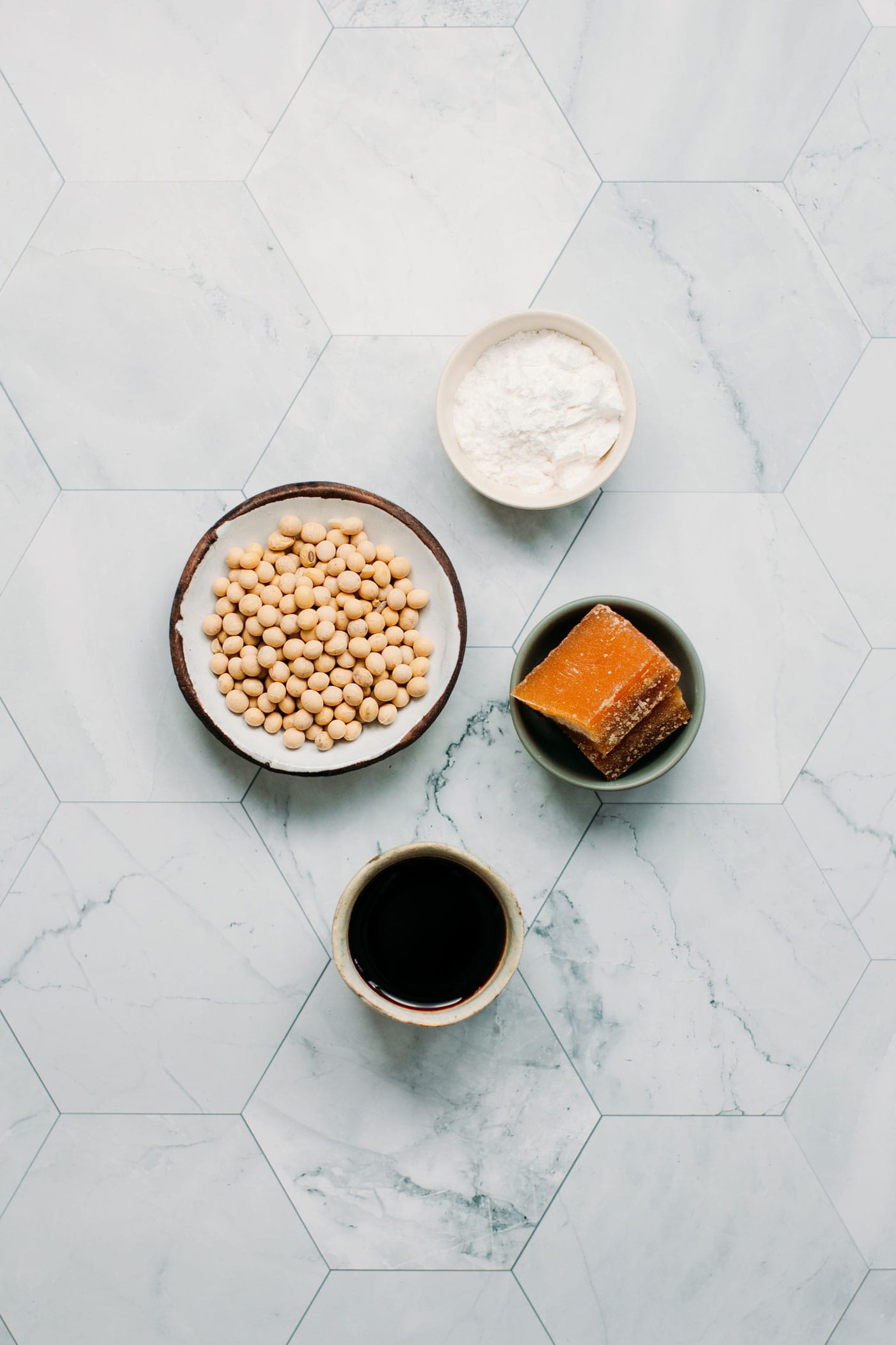 Soybeans, palm sugar, rice flour, and soy sauce.