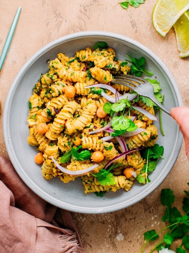 Falafel Pasta - Full of Plants