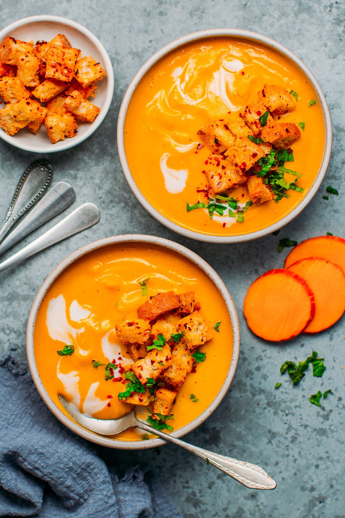 Easy Pumpkin Soup With Spicy Croutons Full Of Plants 5156