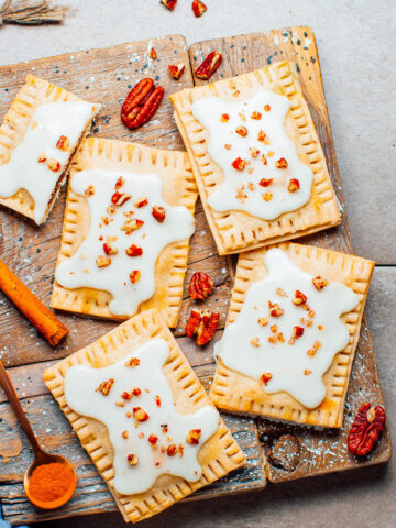 Vanilla Chai Pecan Pop Tarts