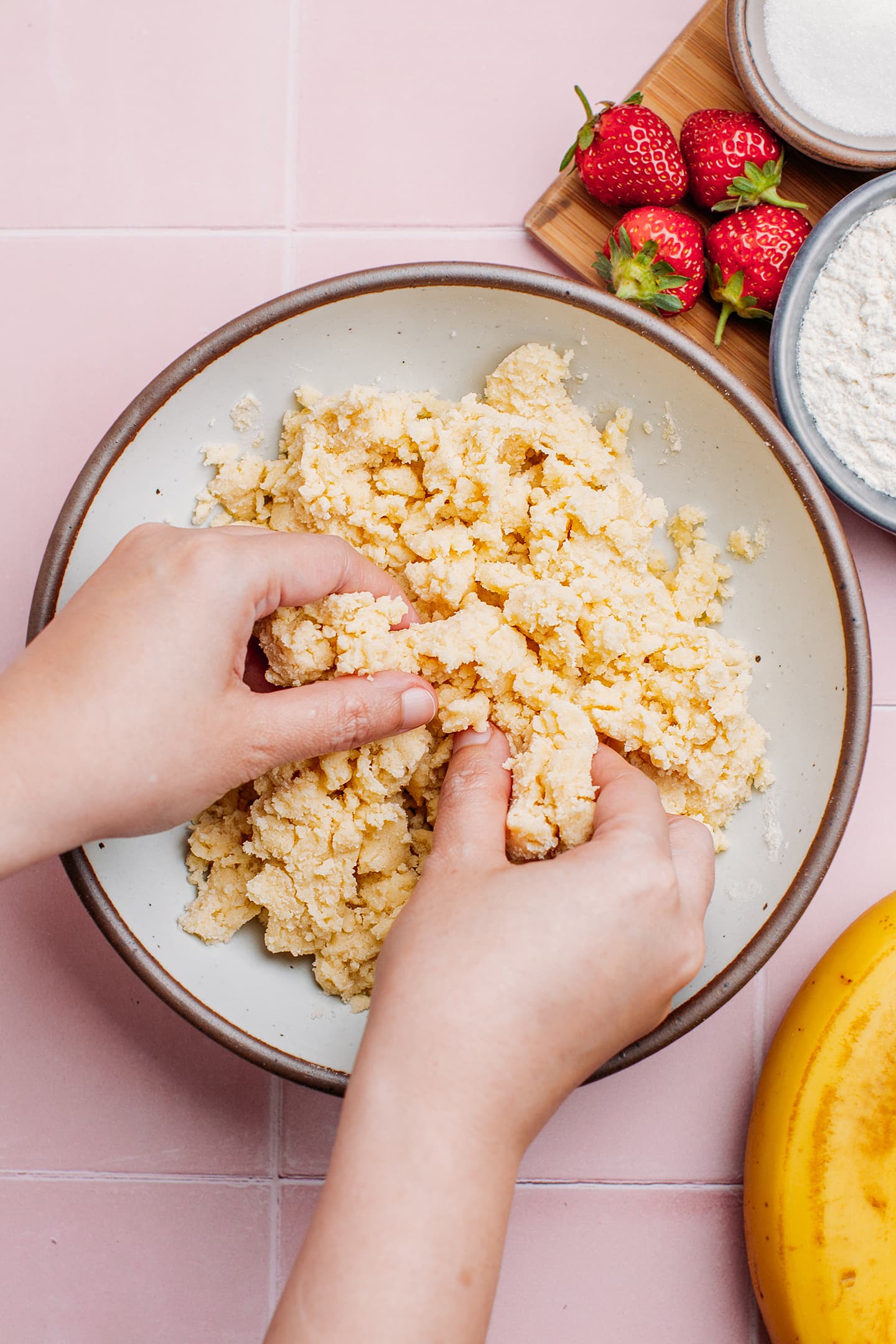 Easy Fruit Crumble