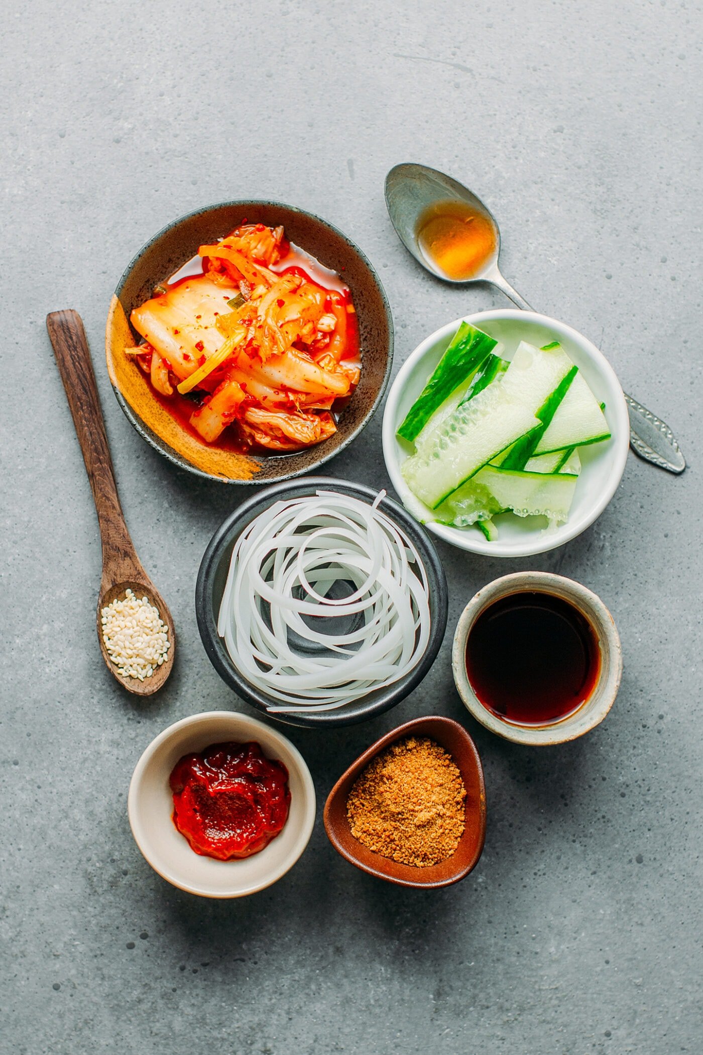 Quick Kimchi Noodles - Full of Plants