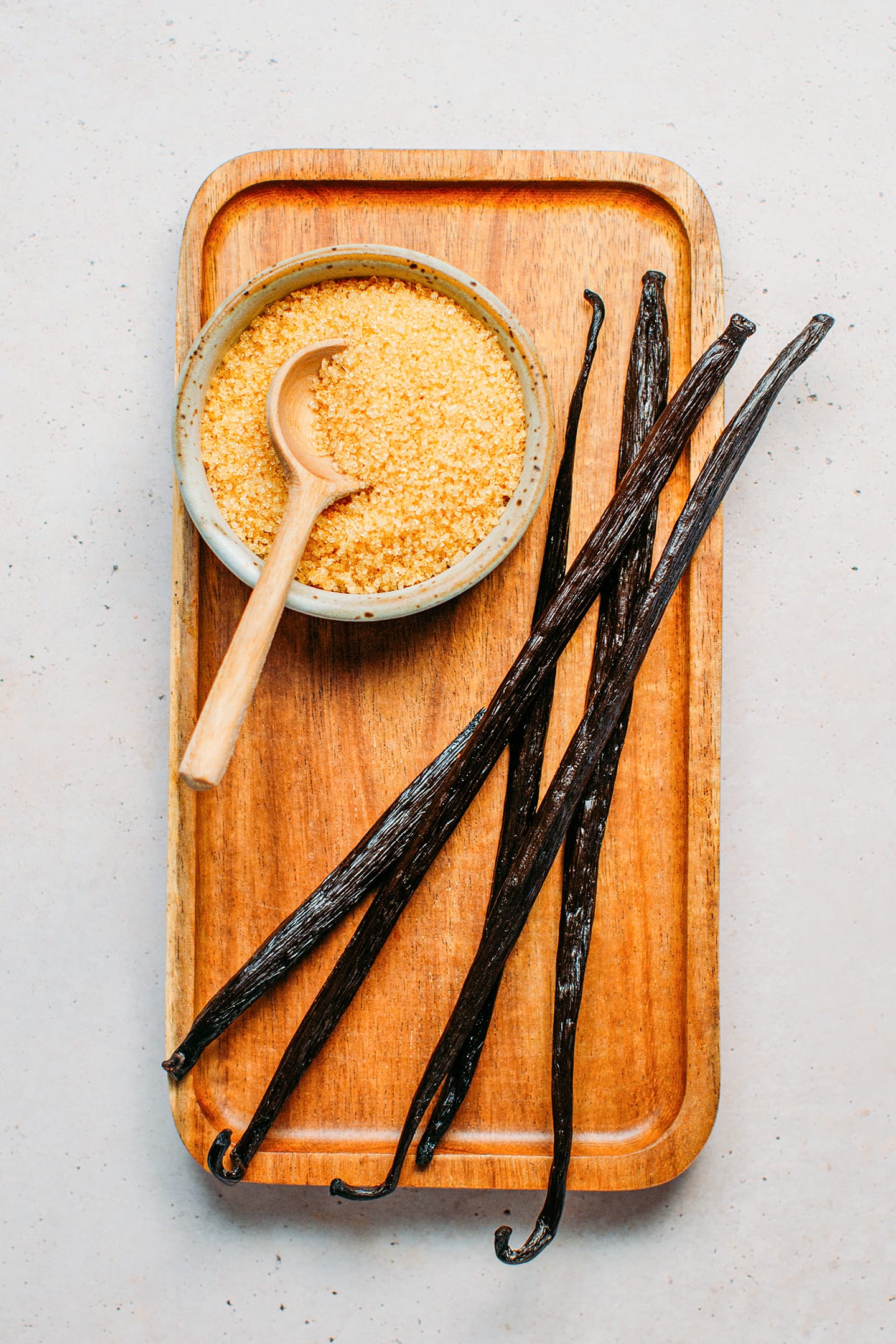 Homemade Vanilla Extract (AlcoholFree!) Full of Plants