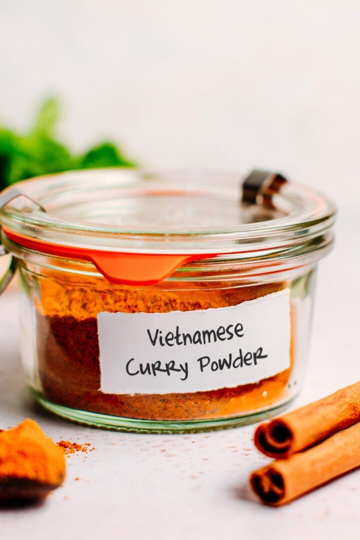 Vietnamese Curry Powder Full of Plants