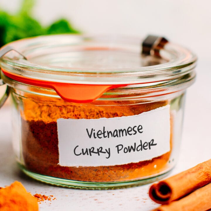 Vietnamese Curry Powder Full of Plants