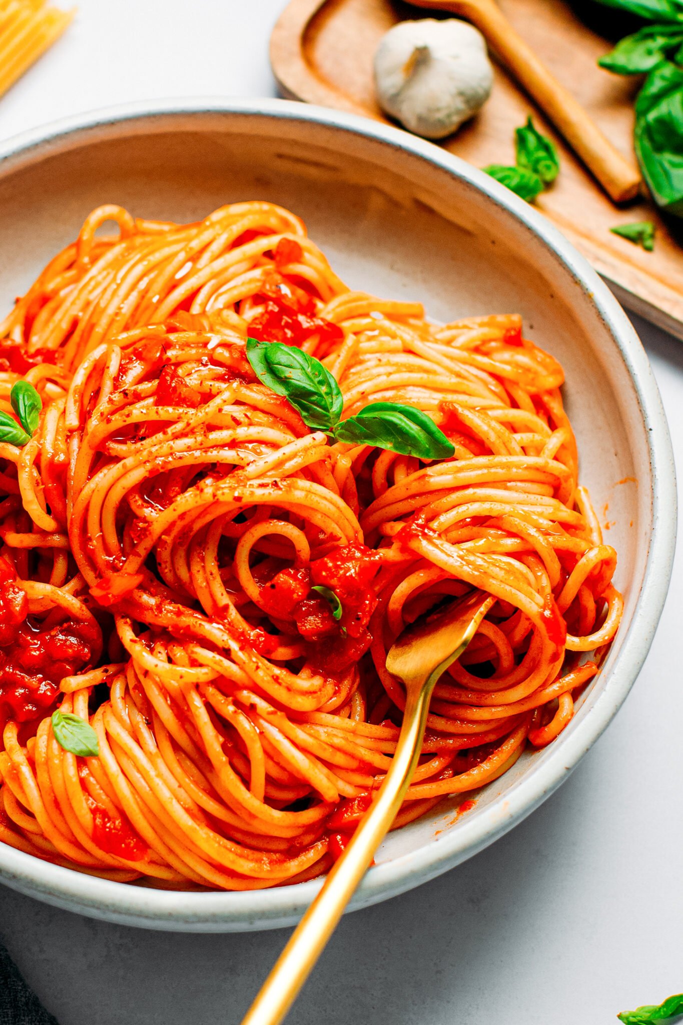 Quick Spaghetti Arrabbiata - Full of Plants