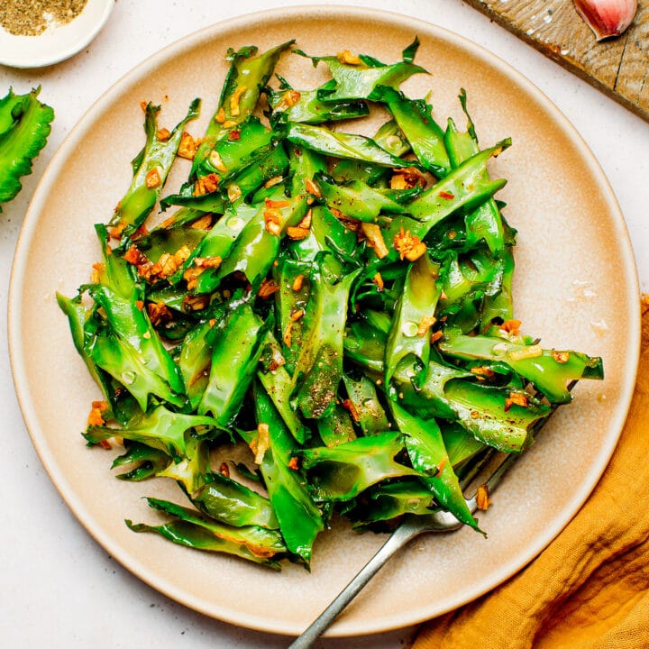 Garlic Winged Beans Full of Plants