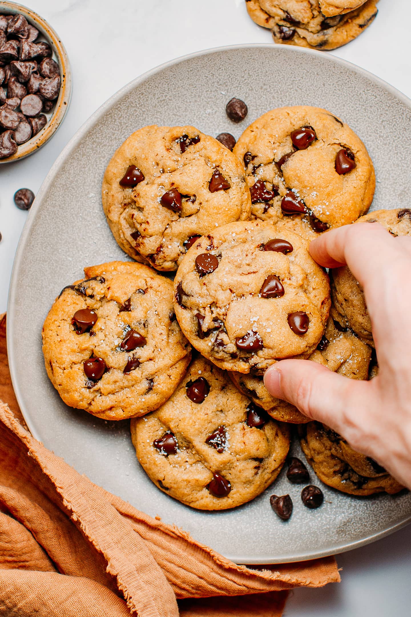 perfect-vegan-chocolate-chip-cookies-full-of-plants