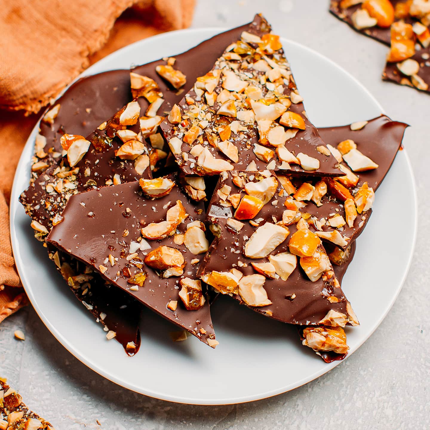 Chocolate Bark with Caramelized Cashews-image