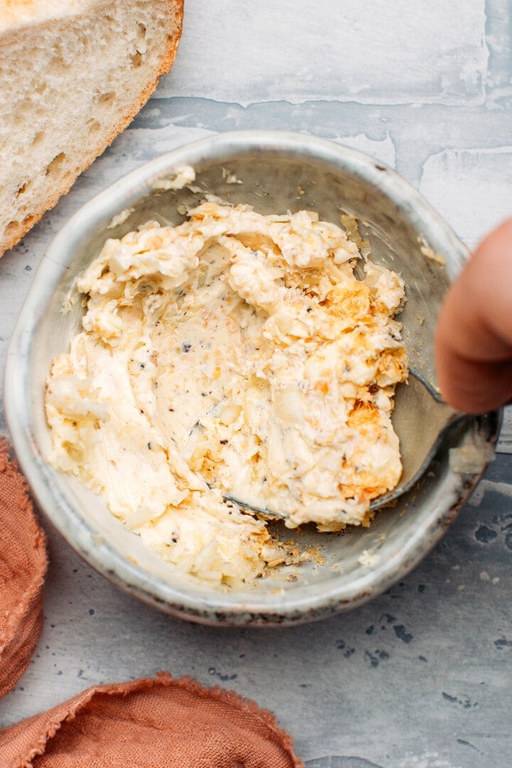 Mixing garlic butter.