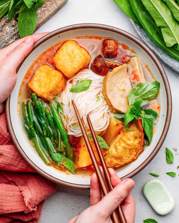 Vegan Hot and Sour Soup (Bún Thái)