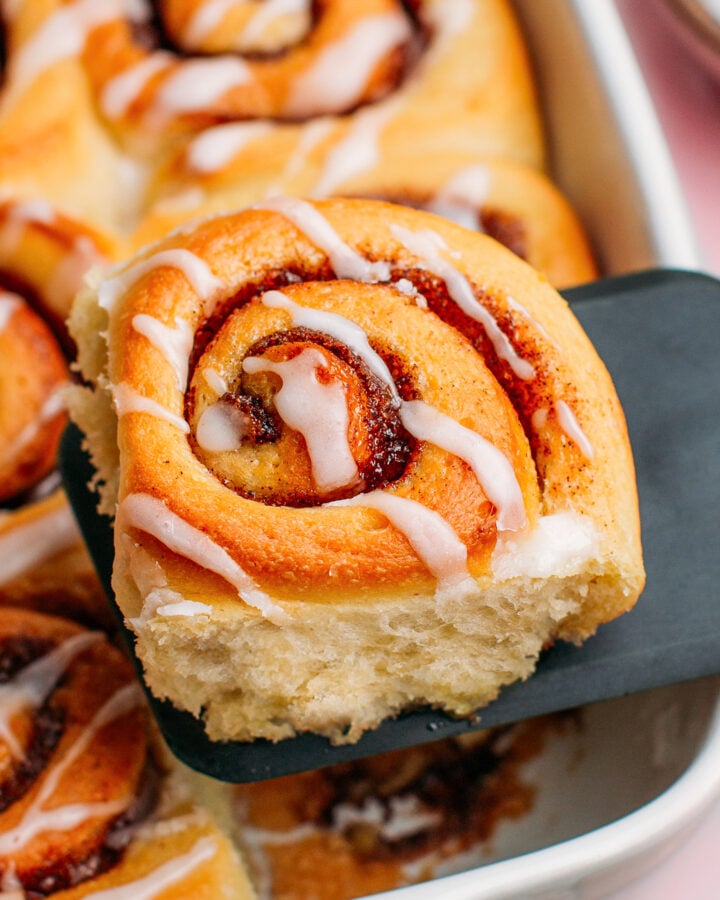 Pillowy Vegan Cinnamon Rolls