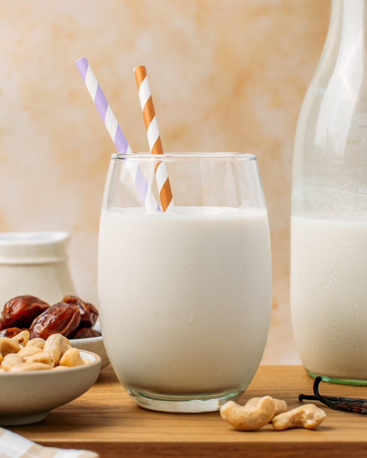 Homemade Cashew Milk